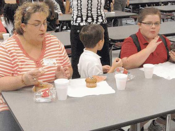 0922-Muffins-for-mom