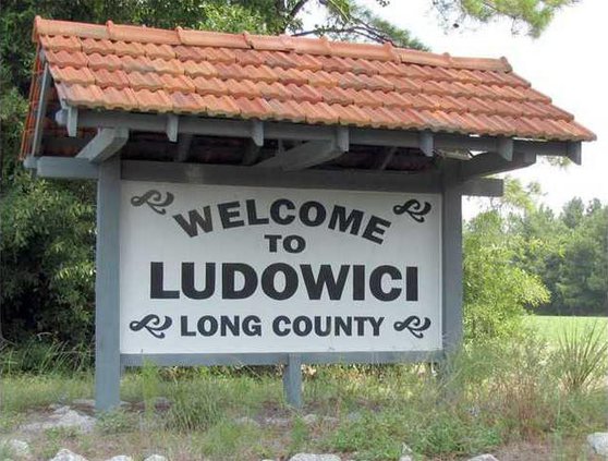 ludowici welcome sign