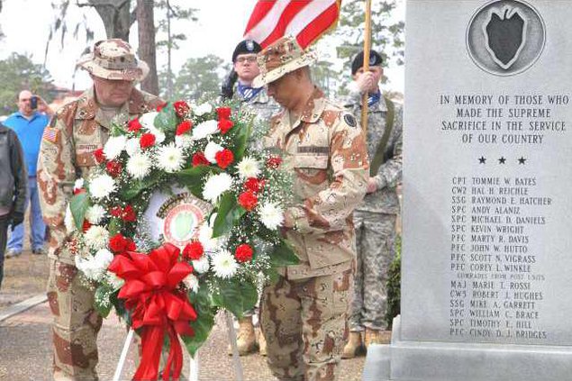 24thReunionMemorialServiceWreathFeb2015