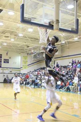 DavionMitchellAnotherDunk