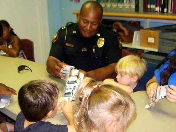 3 Ludowici Police Dept Have Fun with Kids and Teens