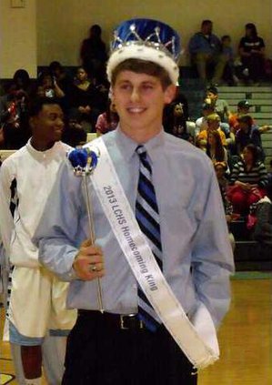 Jacob Turner crowned Homecoming King for Long Co High School