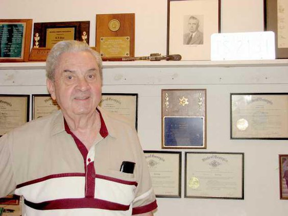 0930BobbySikesFacesPlaces