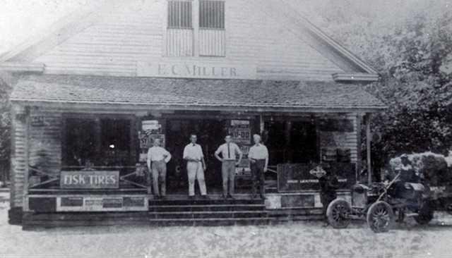 web LORE - E C MILLER STORE IN 1910