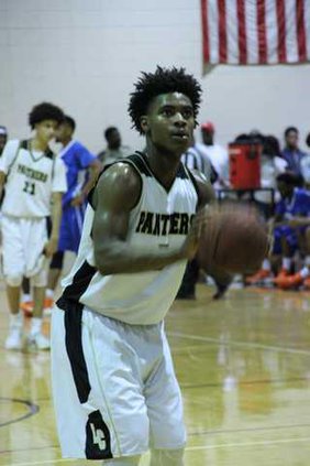 DavionMitchell CourierFilePhoto