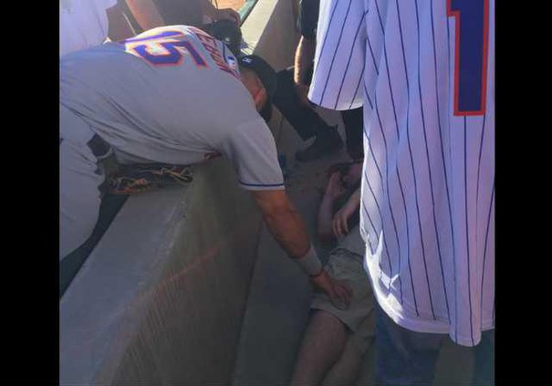 f787f6dd9312e9ec7df3edc571891cc44641c131d5382680e638a0a3051556d9