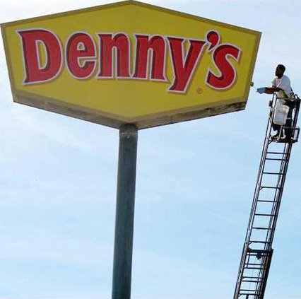 Dennys2