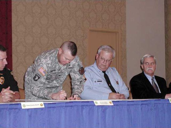 retrocession signing 004