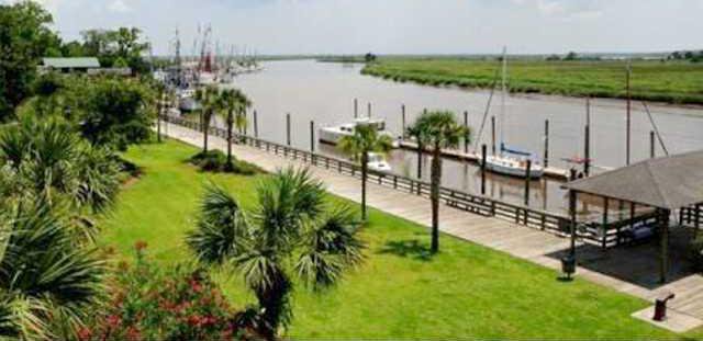 0201 Darien waterfront