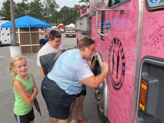 PSD PinkTruck 2135