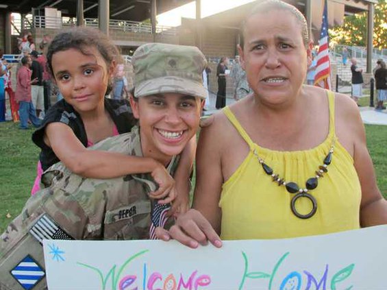 Spc. Virnisha Seeger mom Edna Medina