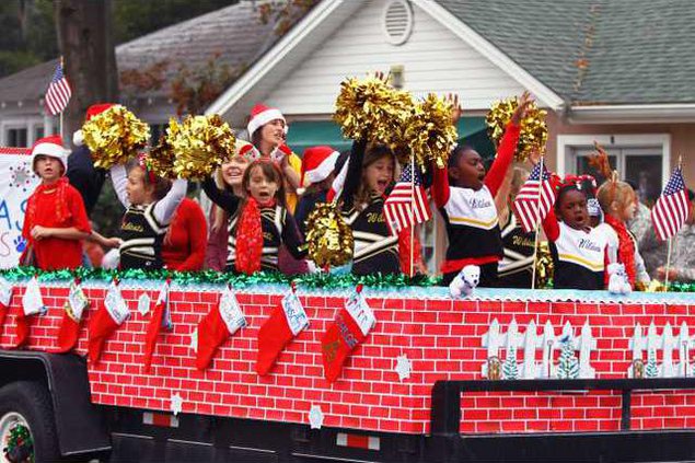 RH Cmas parade