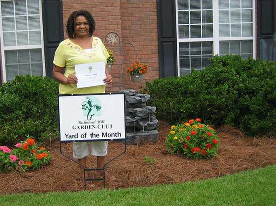 Garden club yardweb