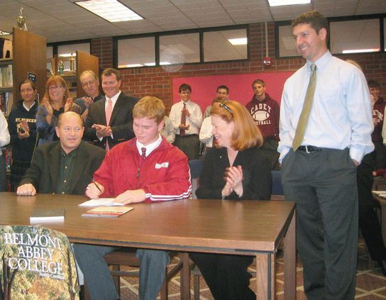 Ryan-Gregory-signing
