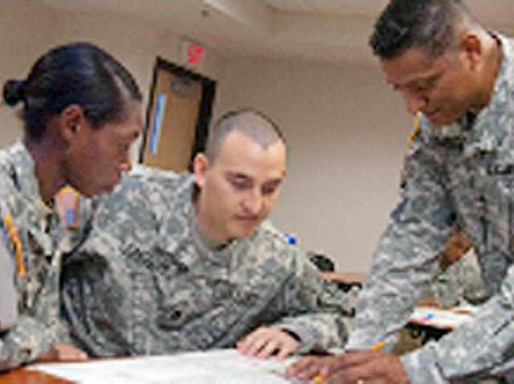 AASU mil students