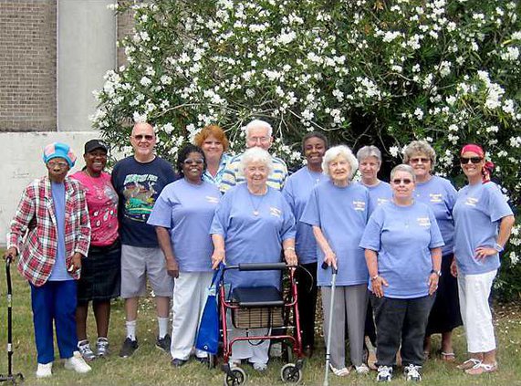 SeniorCenter-luncheon