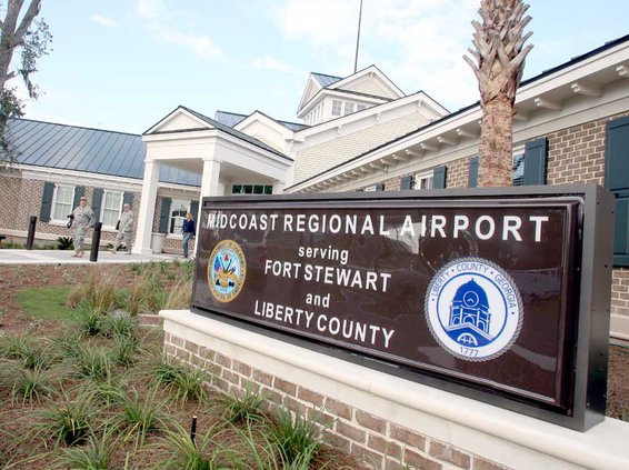 Mid Coast Regional Airport sign