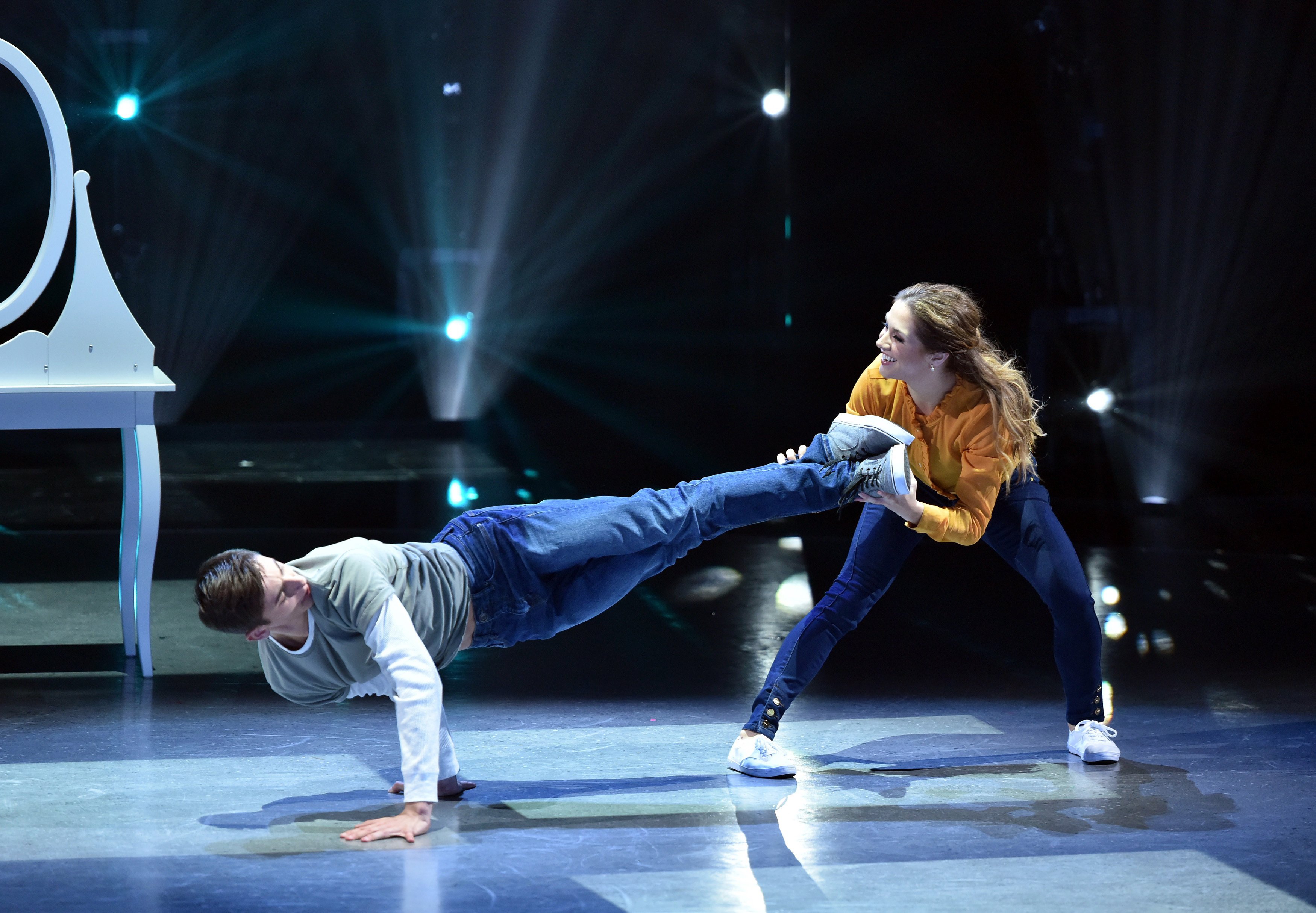 Ahead Of Emmys So You Think You Can Dance Choreographers Want The Craft To Get Its Due Bryan County News