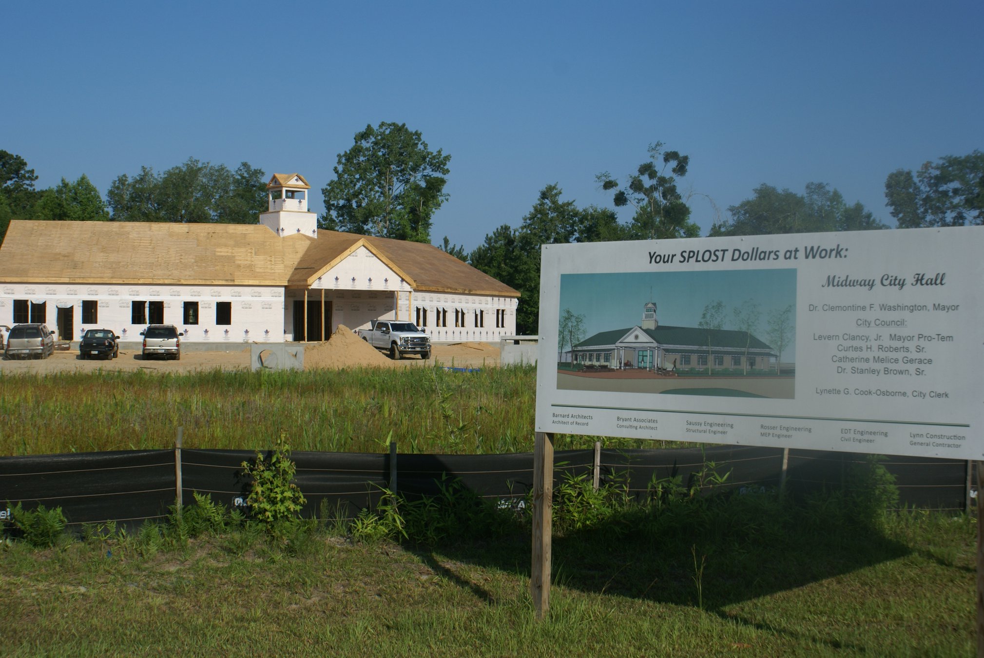 Midway’s new city hall taking shape Coastal Courier