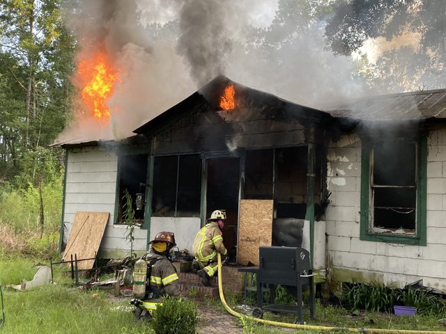 Video Mom And Son Lose House To Fire Coastal Courier