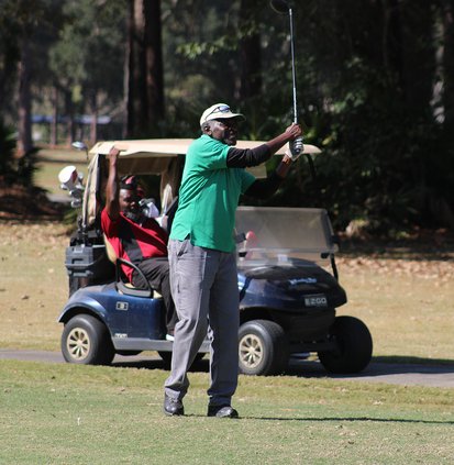 chamber golf 1