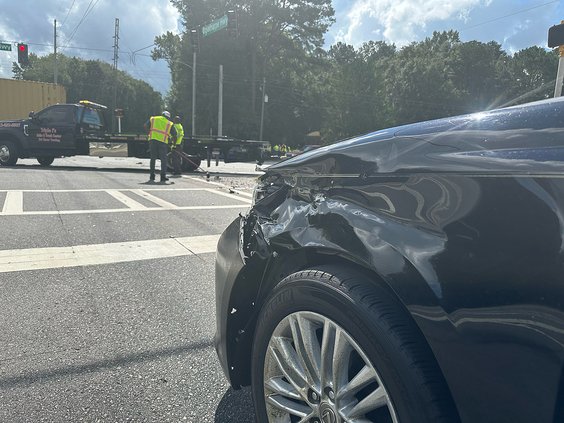 midway monday morning wreck