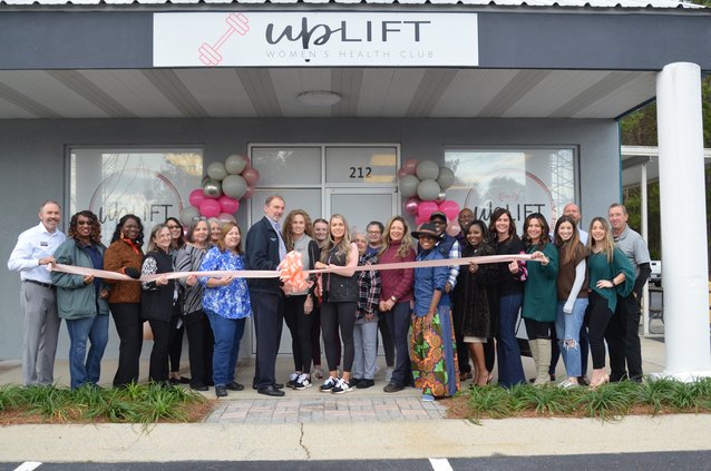 Uplift ribbon cutting