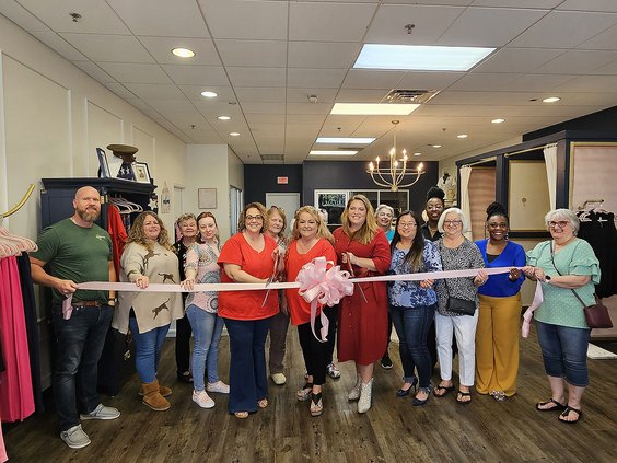 Chamber welcomes Sass & Grace Boutique