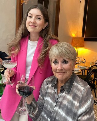 Volunteers needed to help Ukrainians converse in English