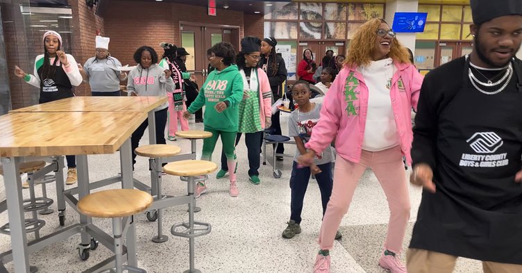 Celebrity chefs flip for Boys and Girls Club