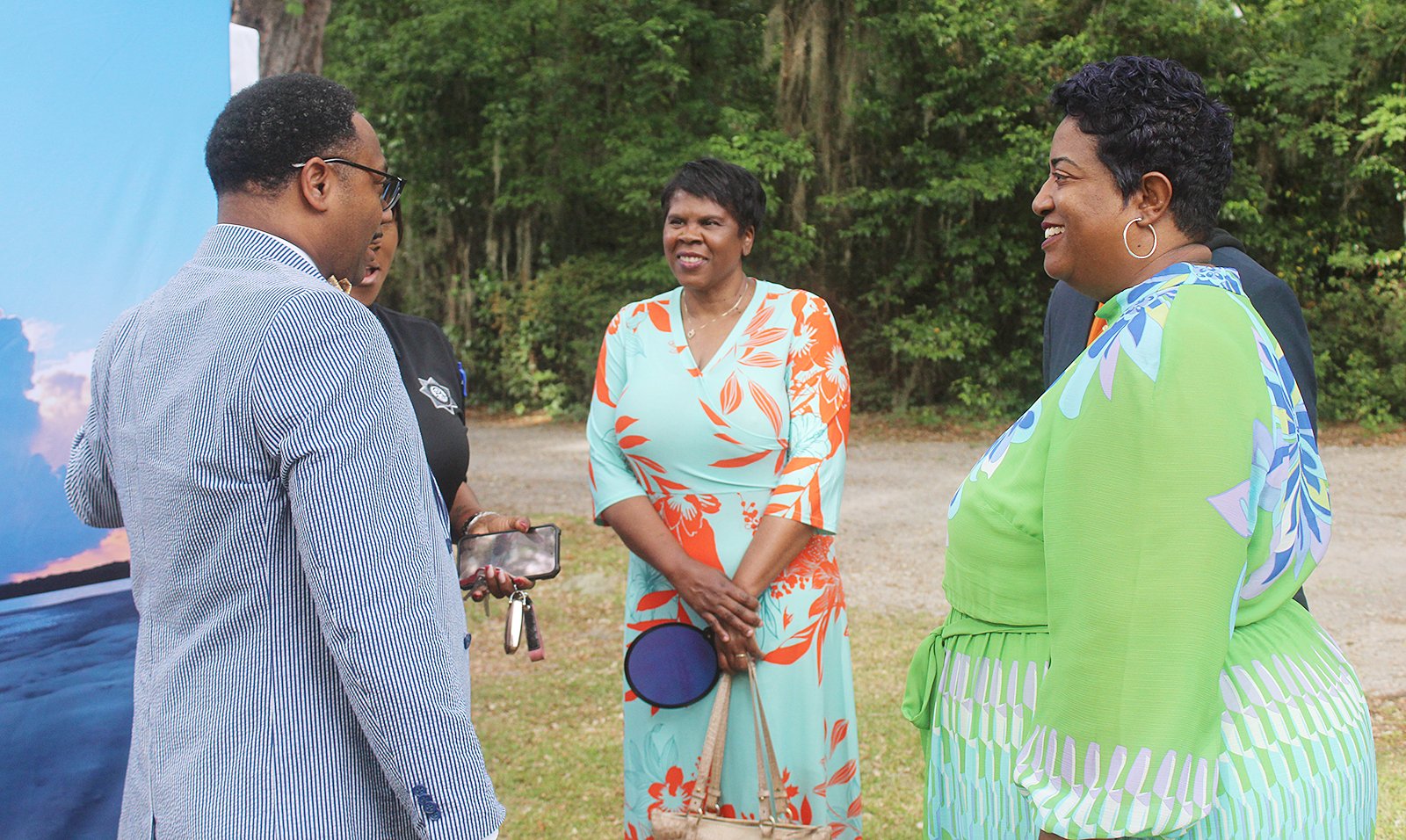 Chamber holds reception for new Mosley