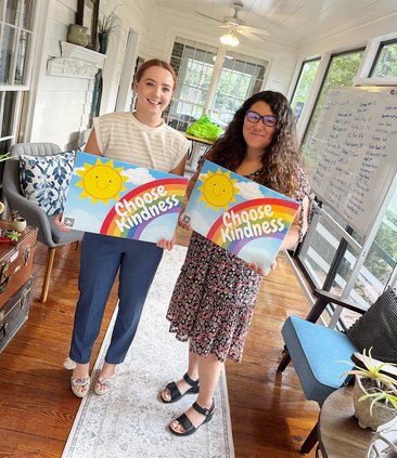 Chamber, CVB bringing back Choose Kindness signs