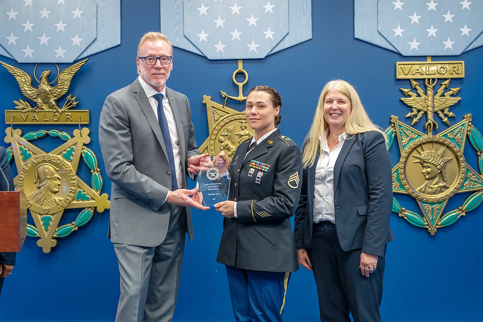 Stewart soldier earns DoD law enforcement award