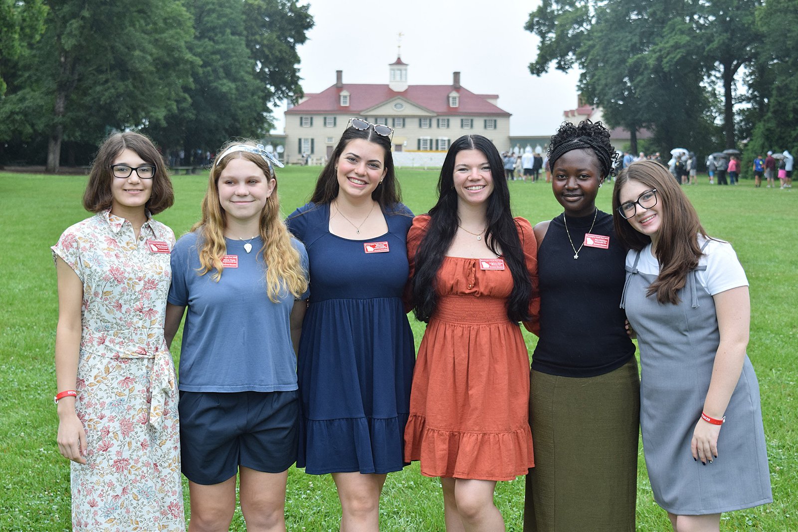 Local students represent Coastal Electric on leadership trip