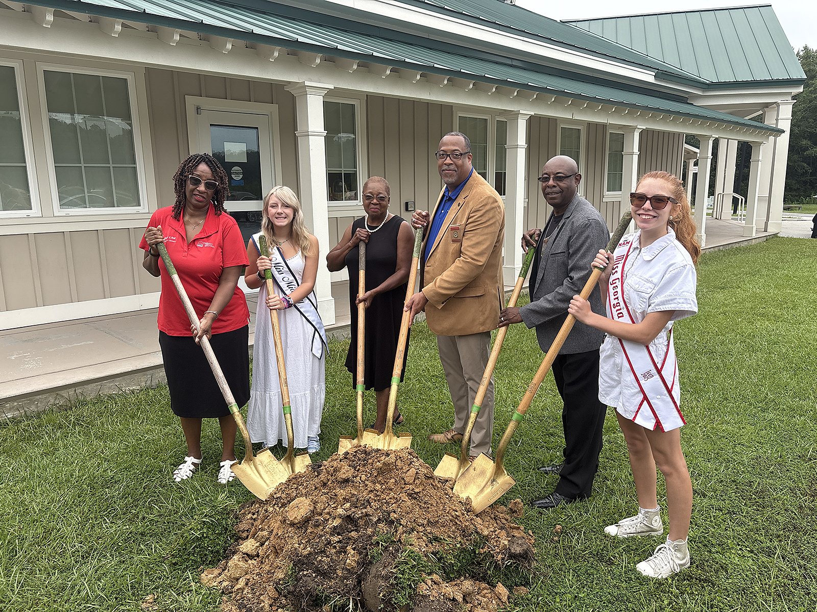 Tree planting kicks off Centennial celebration
