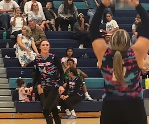 Long Co volleyball