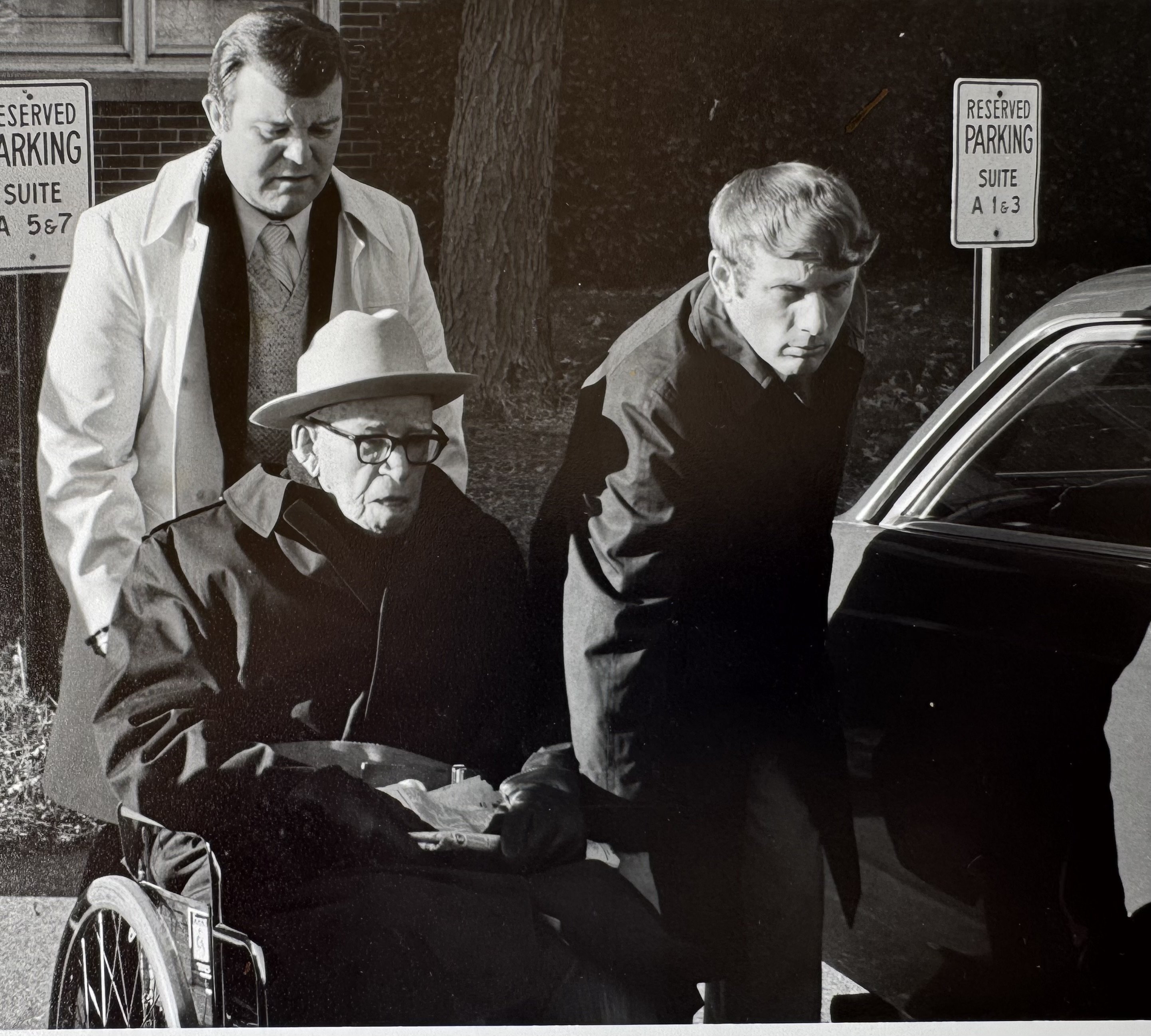 The last five-star general, Gen. Omar Bradley gets ready for an afternoon at the horse track.