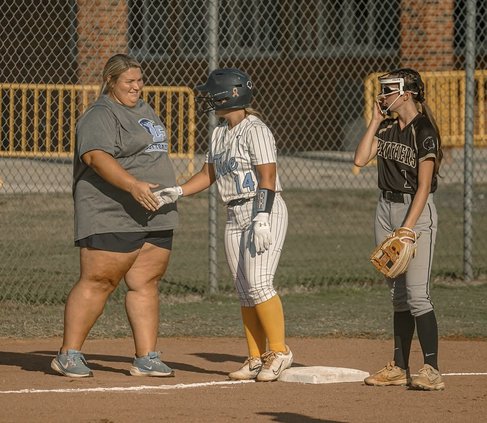 Liberty vs Long softball