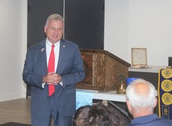Carter: Government needs to be re-opened