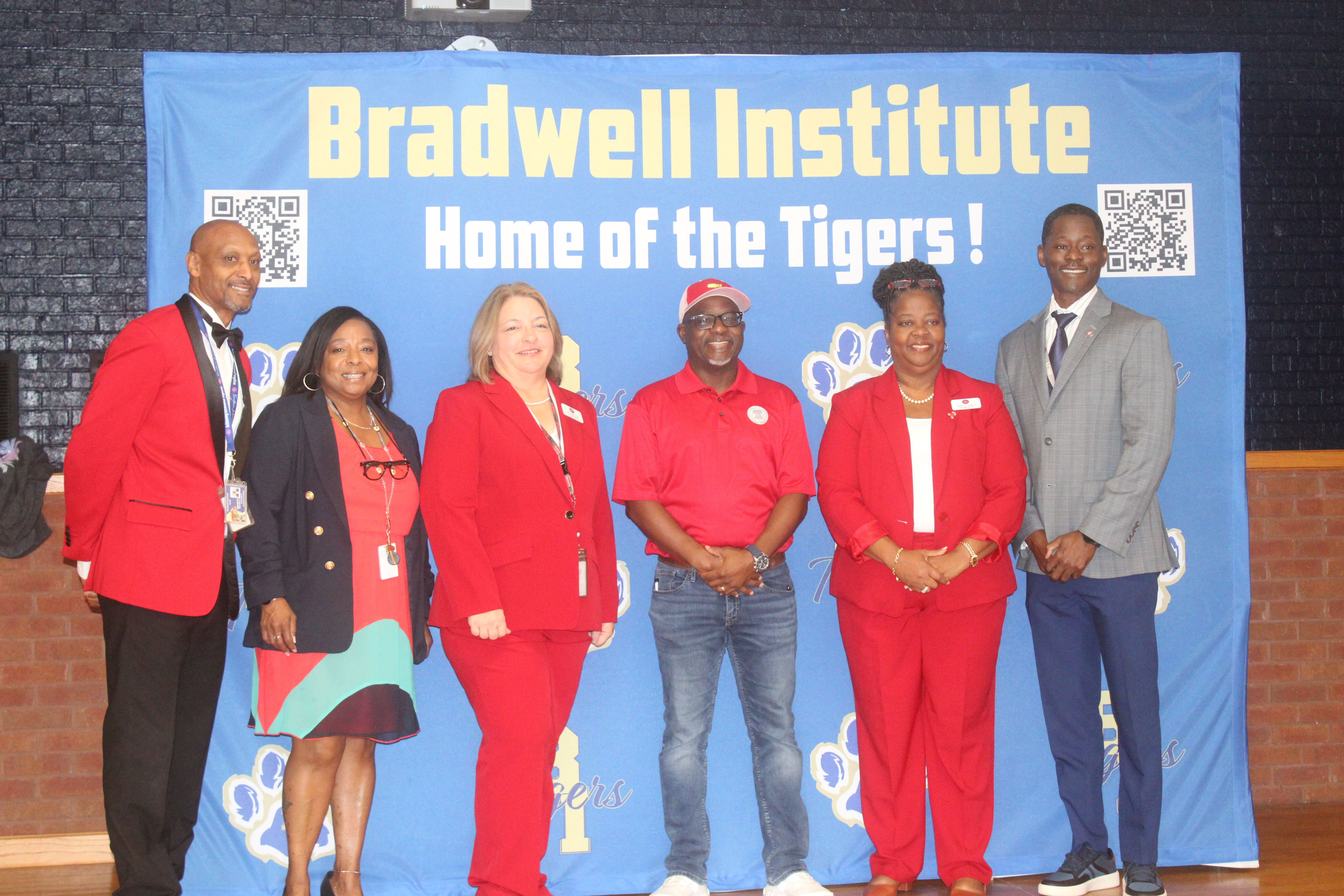 Mayor proclaims Red Ribbon Week