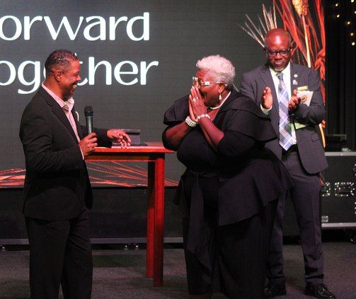 Community leaders give thanks for unity