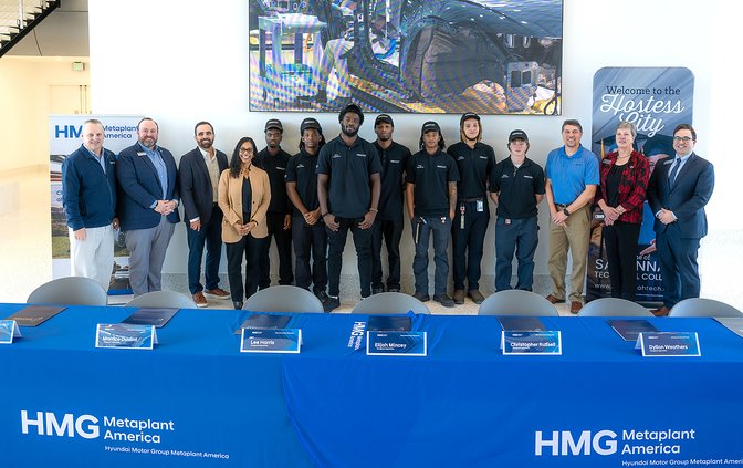 Savannah Tech, HMGMA commemorate apprenticeship agreement
