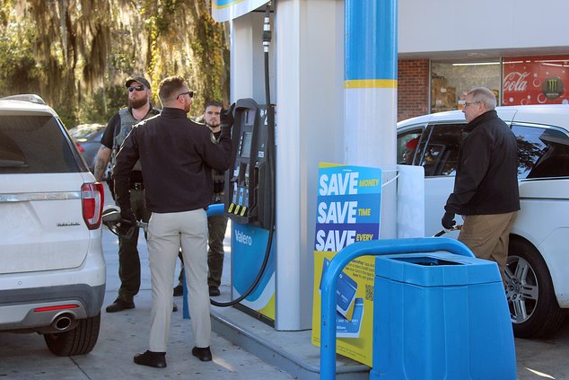 Gas giveaway marks fifth year