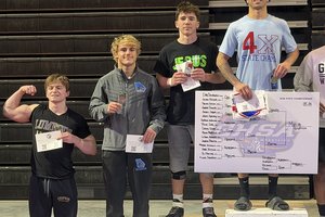 Two Tide wrestlers reach the podium at state meet