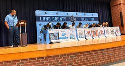 Tide signing night