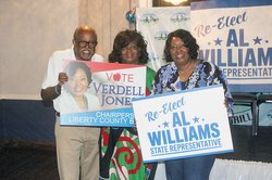 Williams handily wins Democratic primary