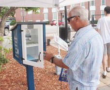 Kiwanis fill little library with stories of inclusion