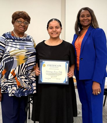 Ortiz earns SSUNAA chapter’s scholarship