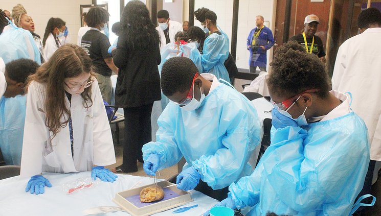 Summer STEM camp hopes to build for the future