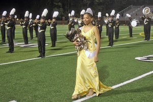 Liberty County High crowns homecoming queen
